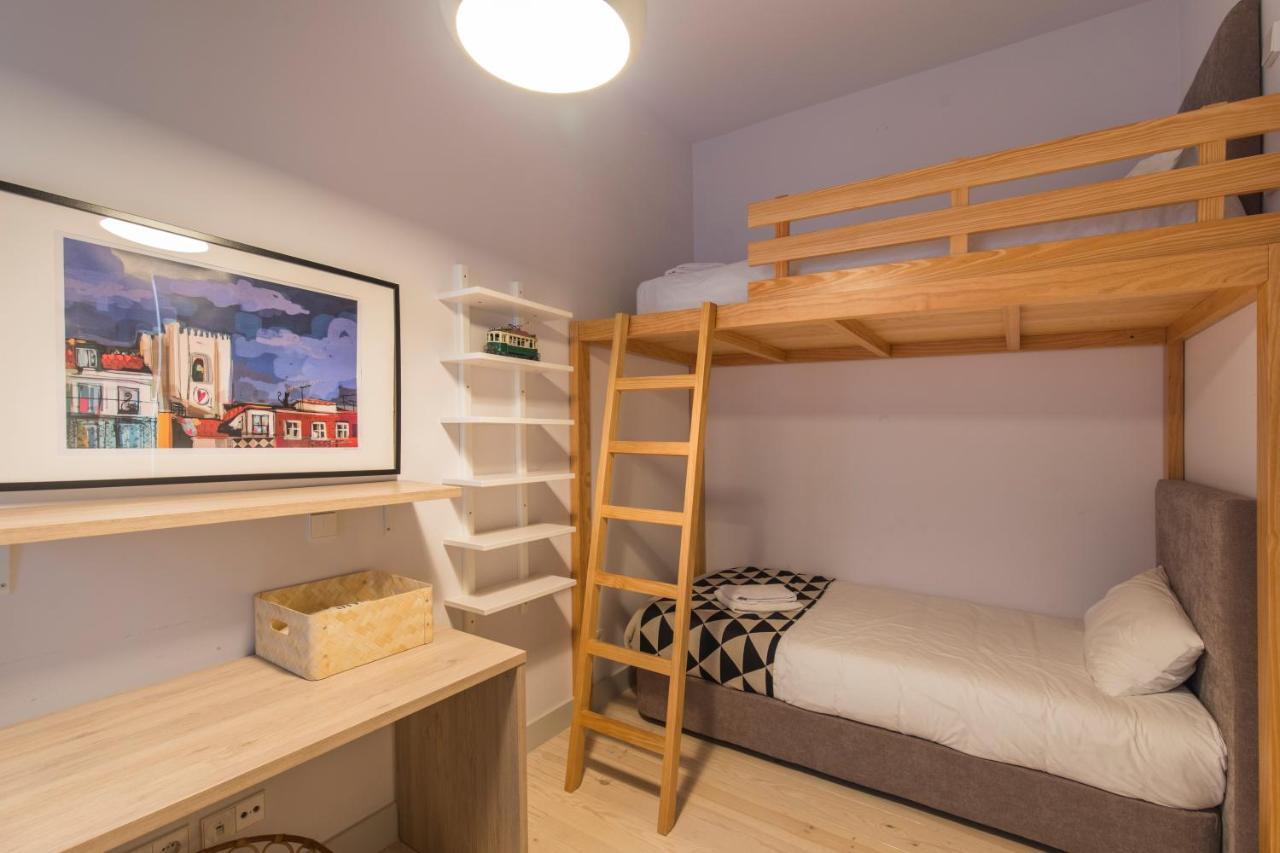 Lovelystay - 3 Bedroom Downtown Wonderwall Lisbon Exterior photo